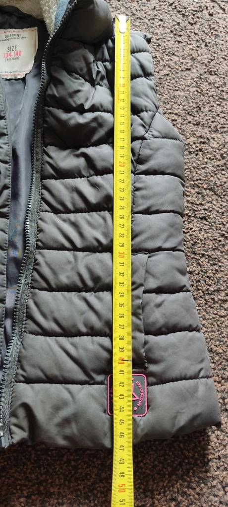 Predam vestu, takko,134