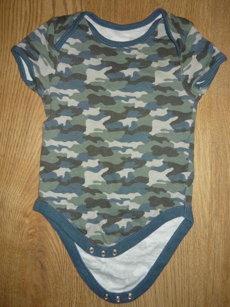 Body viac kusov -86, primark,86