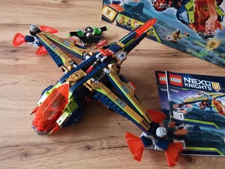 Lego nexo knights 72005 aaronova kuša,