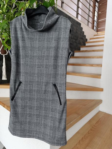 Dámske elegantné šaty, m