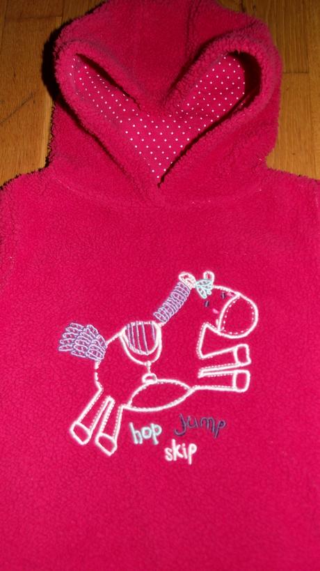 Huňatá mikina s koníkom super stav, early days,86