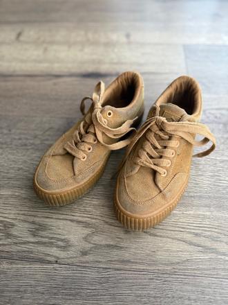 Tenisky, reserved,35