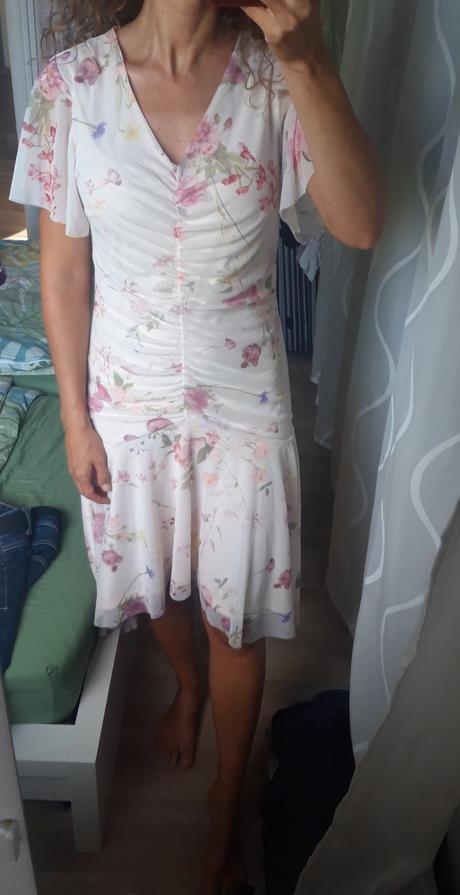 Jemné  šaty, zara,m