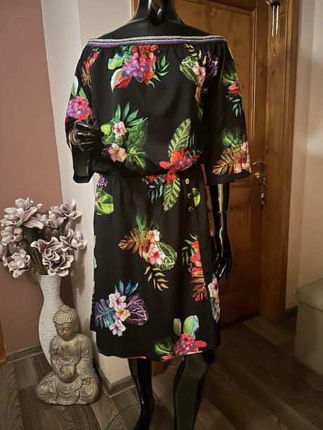 Letné šaty s odhalenými plecami zn liu jo originál, liu jo,l / m