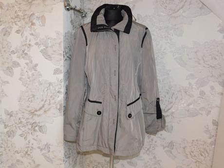 Damska kvalitna bunda s rool-up rukavmi, 42