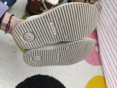 Celoročné topánky, primigi,26