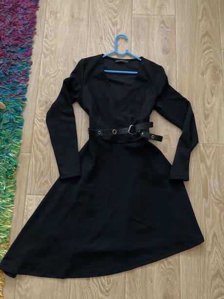 Uplne nove krasne asymetricke saty, mohito,xs