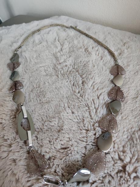 Dámsky náhrdelník gerry weber, 