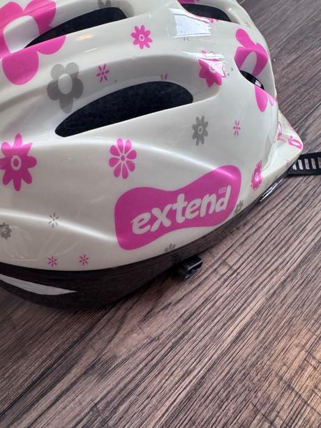 Dievčenská cyklistická prilba veľ xs/s, xs