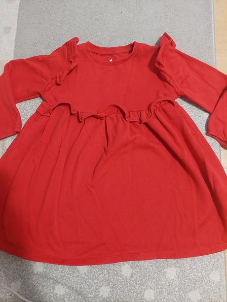 Cervene saty veľ.110, f&f,110