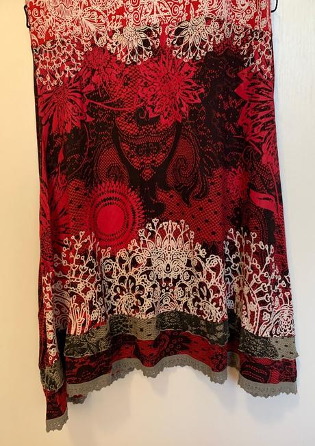 Desigual čierne šaty so vzorom, desigual,m