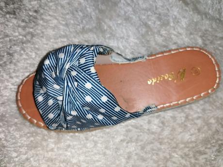 Platformové šlapky, 38