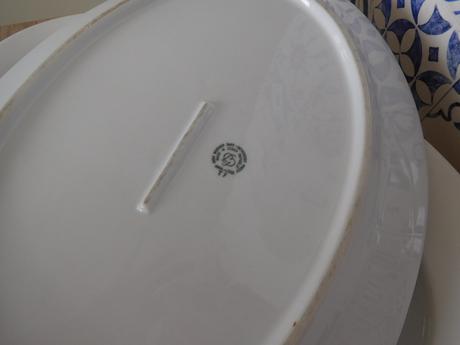 Biely porcelán do na stolovanie,