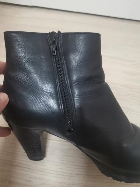 Högl - pohodlné kožené čižmičky, 37