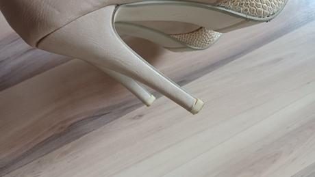 Lodičky s otvorenou špičkou, 36