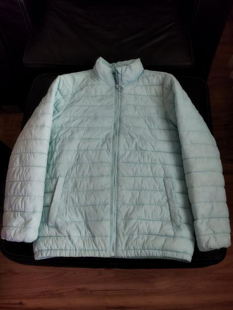 Prechodná vetrovka, reserved,146