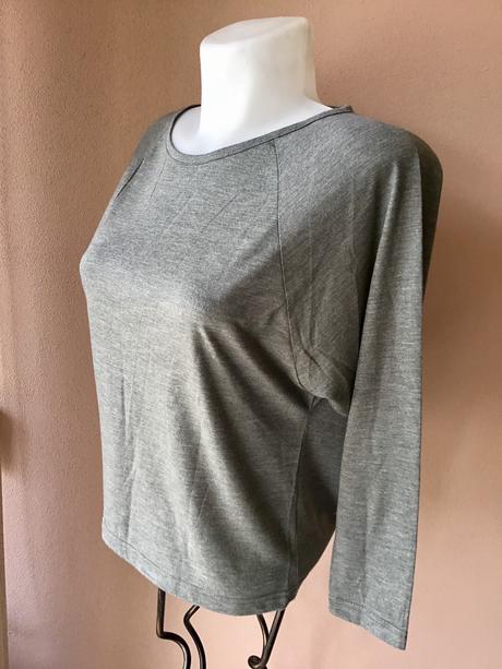 Tricko /77, warehouse,s