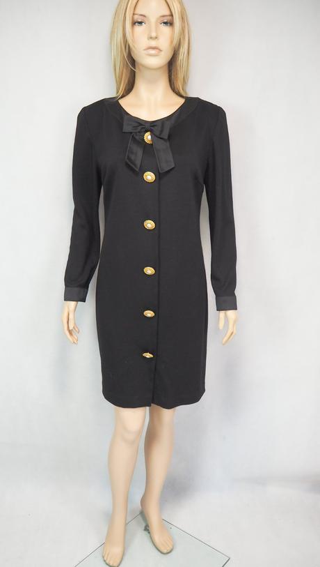 Luxusné vintage vlnené šaty, 38