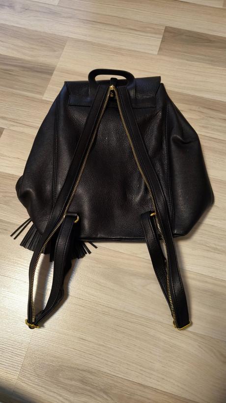 Kožený ruksák čierny, nymph