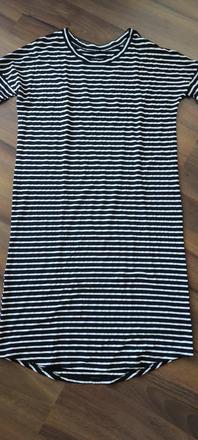 Dámske pásikavé šaty, s