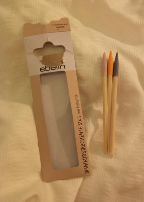 3 manikurove drevene palicky na nechtovu kozicku, 