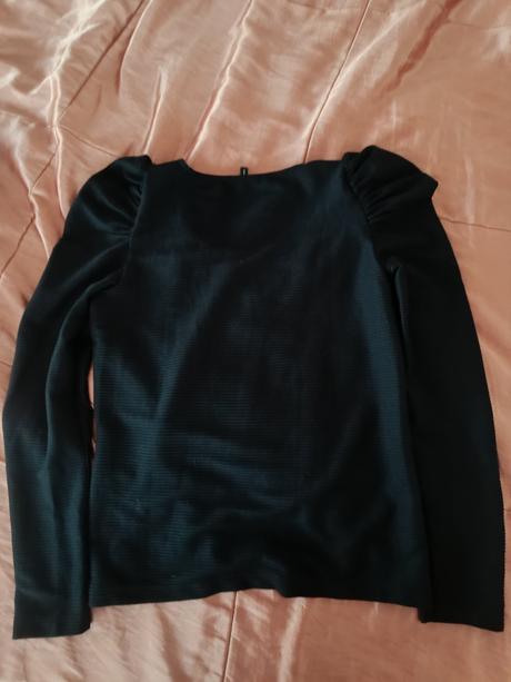 Čierny pulóvrik, vero moda,l