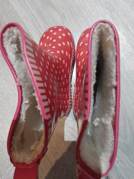 Predam gumáčiky, f&f,23