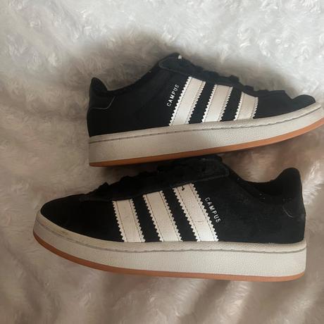 Tenisky z brúsenej kože, adidas,34