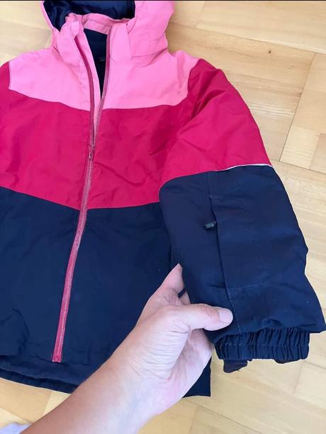 Lyžiarska bunda, 146