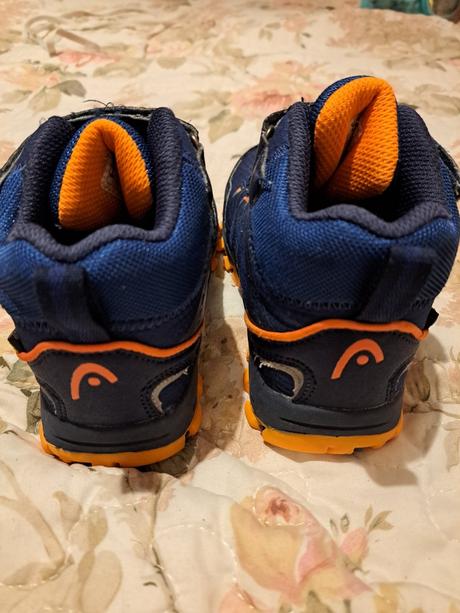 Jesenné, turistické topanky, 28