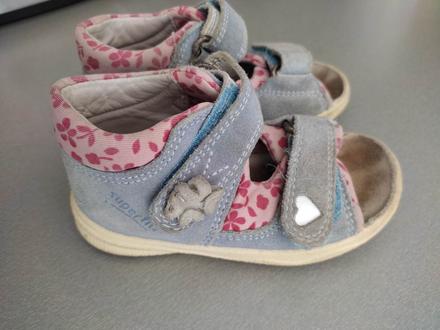 Sandalky, superfit,22