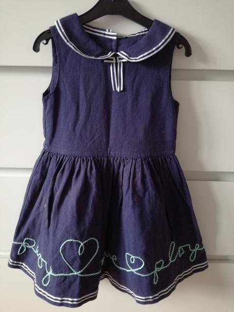 Saty, marks & spencer,116