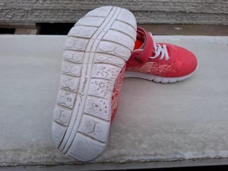 Predám tenisky veľ. 33, decathlon,33