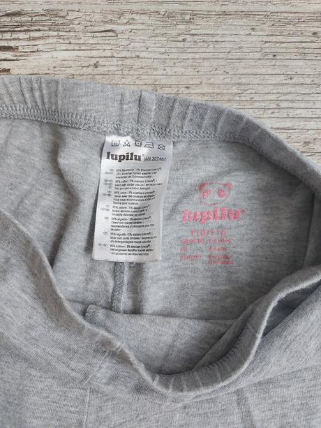 Kraťasy, lupilu,110