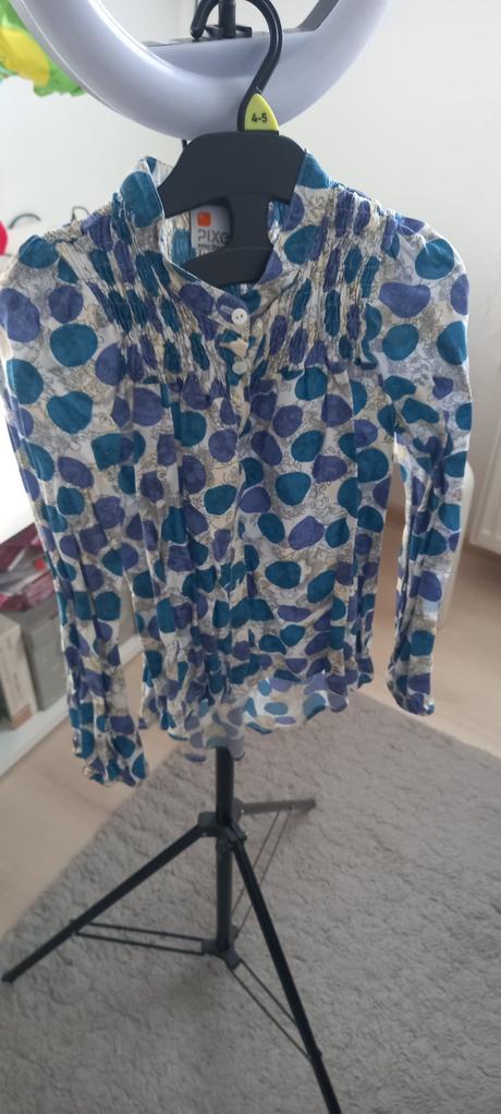 Kosele, reserved,128