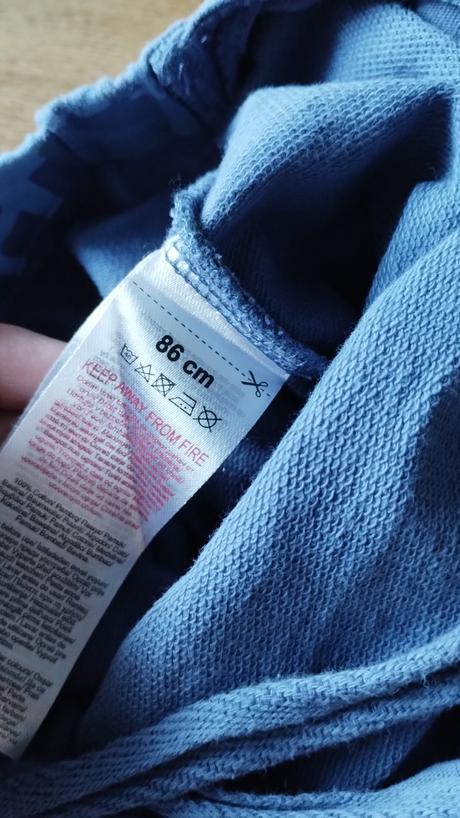 Tepláky na traky, 86