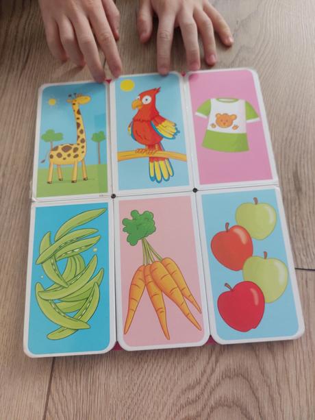 Knižka čo k sebe patrí, 