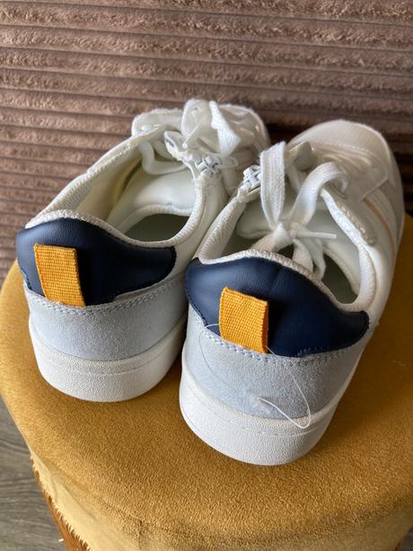 Biele tenisky, pepperts,37