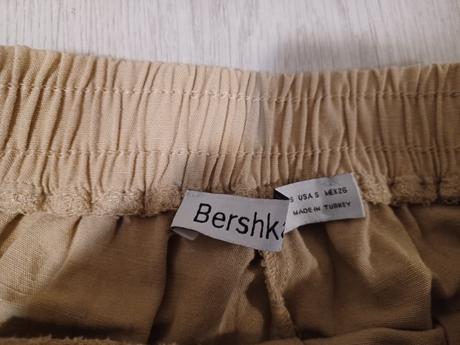 Štýlové nohavice biela káva-cena s poštou, bershka,s