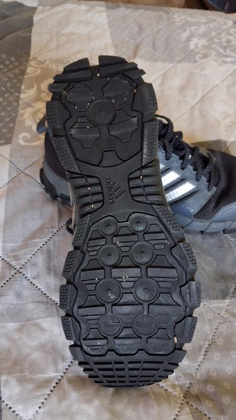 Tenisky adidas, adams,41