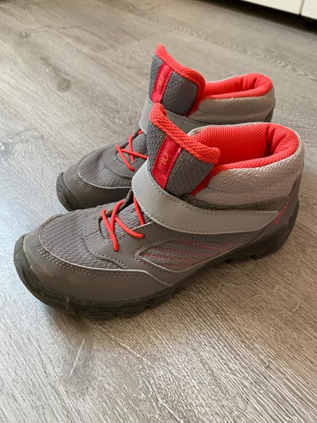 Turisticke topanky, quechua,34