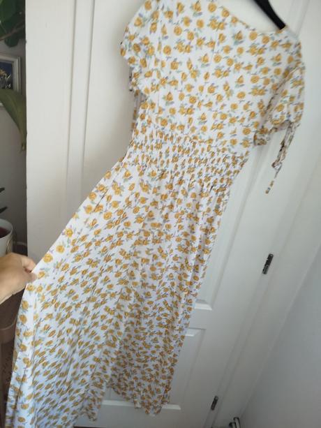 Romantické šaty, 42