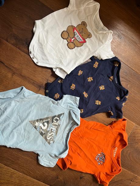 Body guess, guess,62