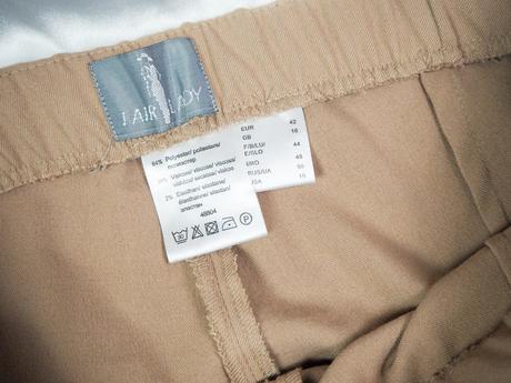 Kvalitné béžové nohavice fair lady, 44