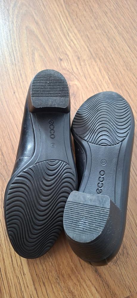 Lodičky kožené, ecco,37