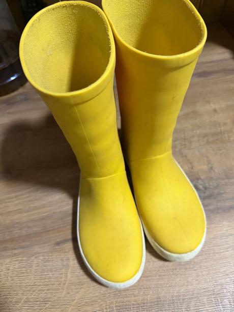 Žlté gumaky zara, zara,22