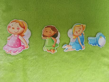 Kniha s magnetkami a hodinami, 