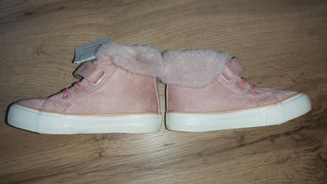 Zateplene tenisky 24/25, reserved,24