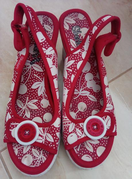 Sandále, skechers,38