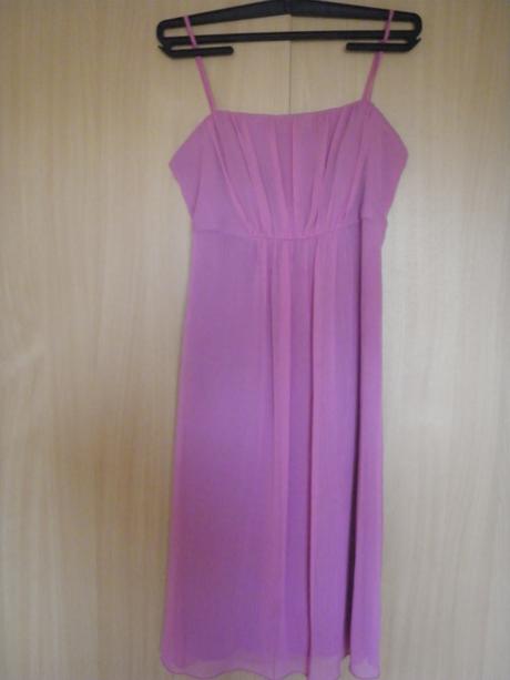 Krátke spoločenské šaty, 36